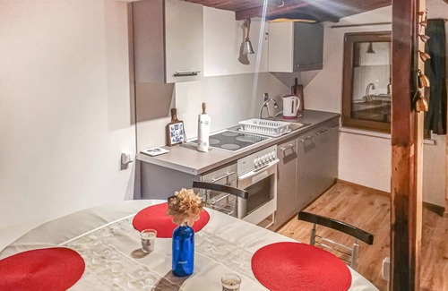 Darszyce House | Cozy home in Stara Dobrzyca with WiFi