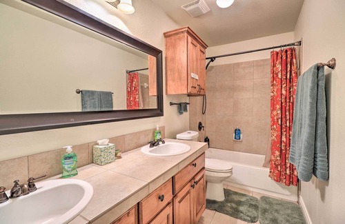 Apache Shores House | Cozy Home with Patio & Yard, 3 Mi to Lake Travis!