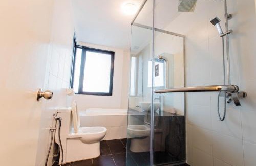 The Strand Apartment | Cozy Homestay with WiFi @Encorp Strand Mall @Alpha IVF