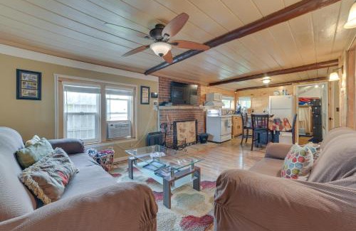 Houghton Lake House | Cozy Houghton Lake Vacation Rental with Fireplace!