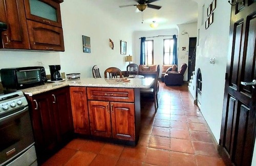 Ciudad Vieja Condo | Cozy House, 10 min.to Antigua G, 2 guest, 1 Room, Full Bed