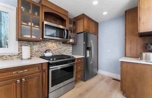 Swiftwater House | Cozy house for hiking/skiing/swimming/summer or fall