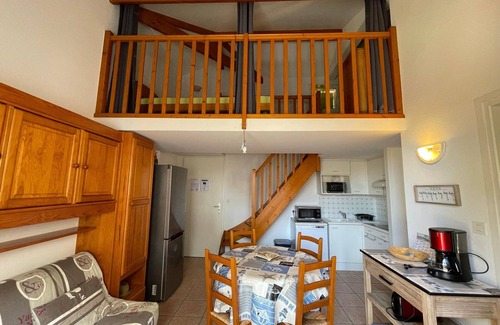Saint-Jean-de-Monts House | Cozy House with Shared Pool, Near Beach and Forest, Sleeps 5, Saint Jean de Monts