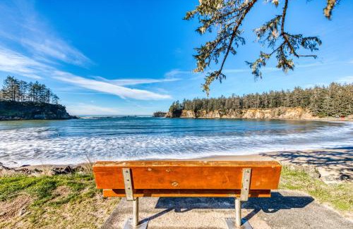 Coos Bay House | Cozy in Coos Bay