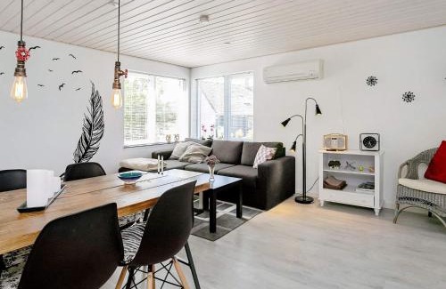 Vestero Havn House | Cozy Island Retreat at Vestero-By Traum