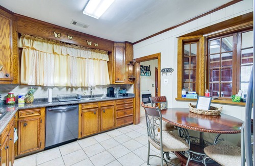 Jackson House | Cozy Jackson Vacation Rental < 1 Mi to University