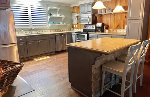 Fortson House | Cozy Lake Front Home with Private Boat Launch/Dock
