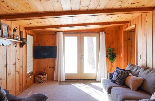 Onaway House | Cozy Lakefront Cottage on Black Lake