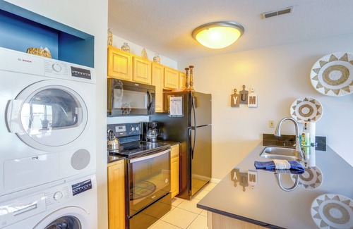 Put-in-Bay Condo | Cozy Lakefront Middle Bass Retreat w/Balcony