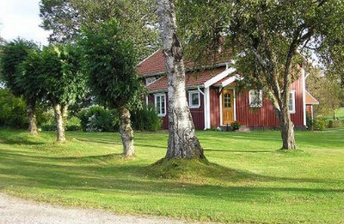 Ulricehamn House | Cozy lakeside holiday home between Ulricehamn and Jönköping