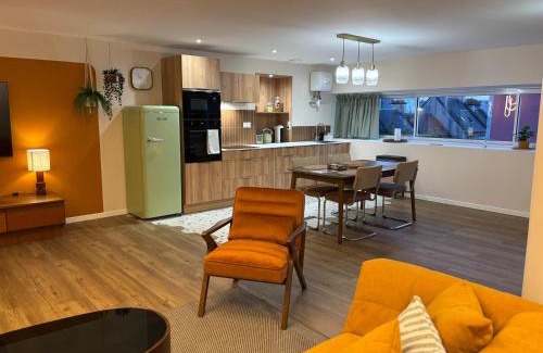 Saint-Lo Apartment | Cozy Loft tout équipé au cœur de Saint-Lô