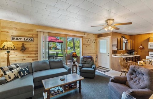 Burt Lake House | Cozy Loon Cottage: 2 BR, 1 BA in ALANSON, Sleeps 5