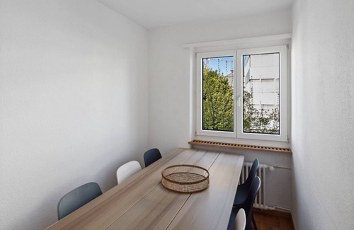 Hochschulen Apartment | Cozy & Lovely Zurich Apt