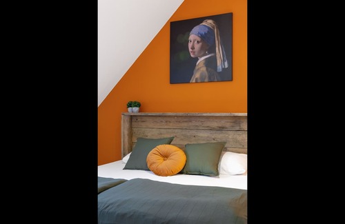 Heumen House | Cozy Luxury Holiday Home With Jacuzzi!
