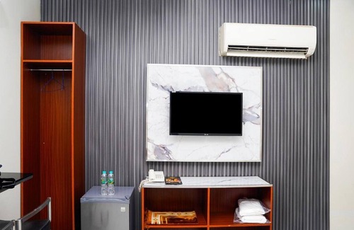 Al Maabilah House | Cozy Luxury Room | Ideal for Couples in Muscat