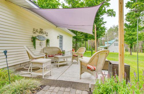 Interlochen House | Cozy Michigan Retreat Near Sleeping Bear Dunes!