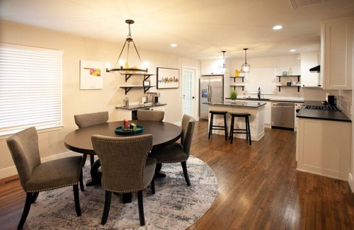 Tulsa House | Cozy Midtown Gem! Close to BOK, Expo, Utica!