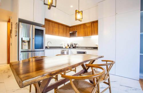 Emiliano Zapata House | Cozy Modern Condo in Romantica, Pool, Gym