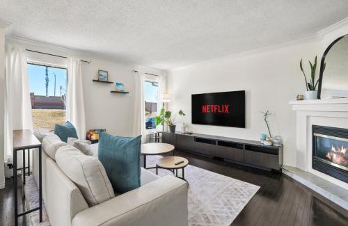 Southeast Calgary House | Cozy Modern Pet Friendly Homes