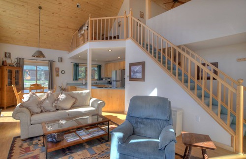 South Fork Cabin | Cozy Mountain Cabin - Outdoor Firepit - Near Wolf Creek Ski Area