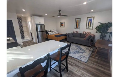 Herriman Apartment | Cozy Mountain-View Haven/Full Kitchen/Hot Tub/Easy SLC & Ski Access