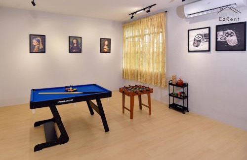 Larut House | Cozy Muji Studio Homestay near Taiping Lake Garden