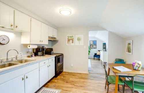 Norwalk Apartment | Cozy Norwalk Apt Near Cedar Point and Kalahari!