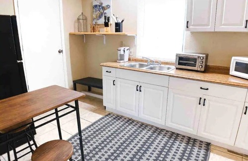 Parker Ridge House | Cozy on Lytle