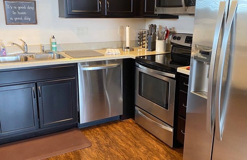 Bozeman Apartment | Cozy one-bedroom apartment centrally located in Valley West