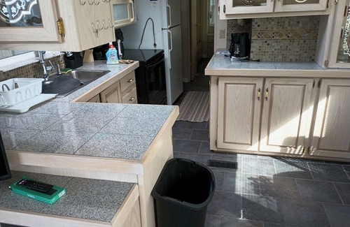 Arizona City House | Cozy parkmodel in charming Arizona City, Az- 55+ older community many amenities