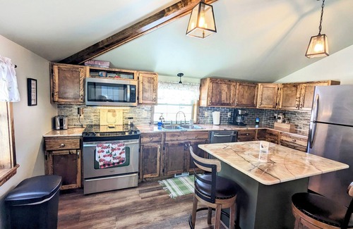 Rogers City Other | Cozy, pet-friendly farm wrapped in nature's warm quilt of fall fireworks