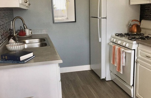 Monterey Park Apartment | Cozy poolside getaway
