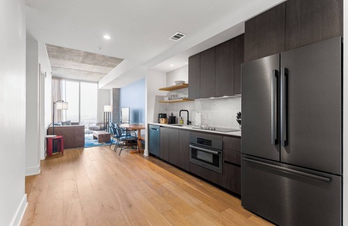 Rainey Street Historic District Condo | Cozy Prestige Condo on Rainey