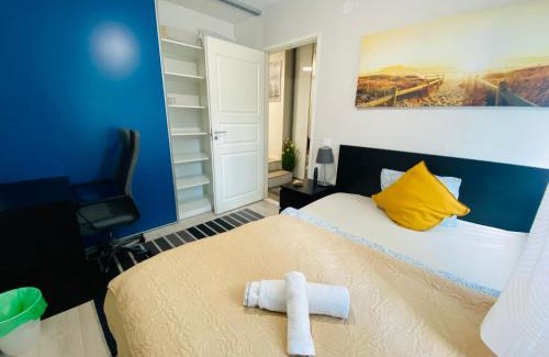 Vantaa House | Cozy private room with free parking and sauna