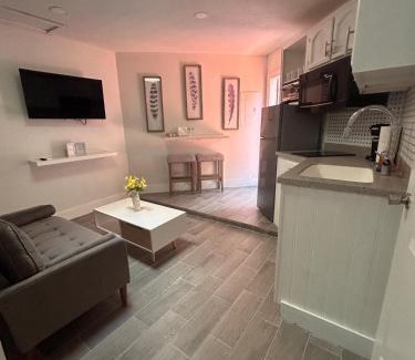 Arlington Apartment | Cozy, private studio