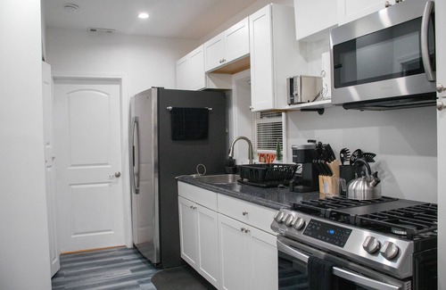 Fair Haven Heights House | Cozy remodeled private Home/ 5 mins from golf course!