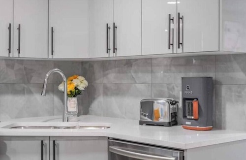 Fort Saskatchewan Apartment | Cozy Retreat