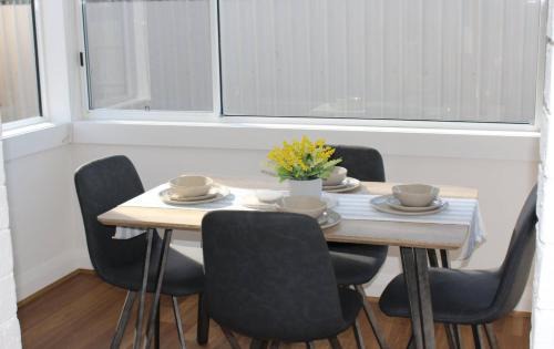 Invermay House | Cozy Retreat Central Invermay