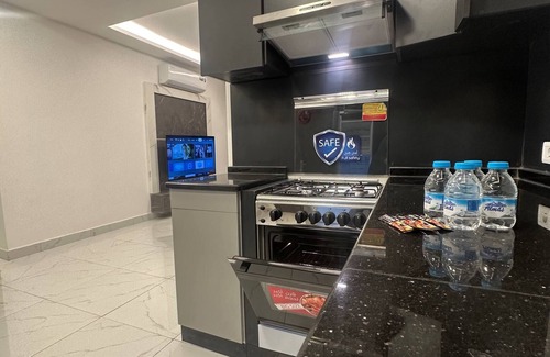 Suwailih Apartment | Cozy Rooftop Near Al Services 24