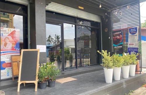 Salaya House | Cozy Room Near Mahidol University ห้องพักรายวันราคาประหยัด
