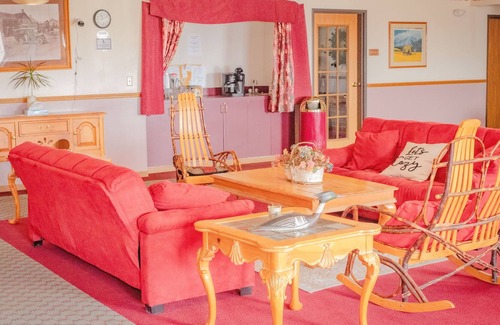 Williamsburg House | Cozy Rooms in Williamsburg, A service to remember, A hotel to relax