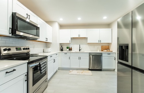 Crum Lynne House | Cozy Single-Family Retreat