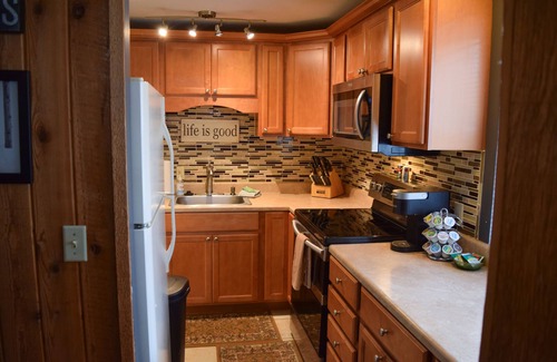 Ellicottville Condo | Cozy Ski Condo Close to Ski Resorts!