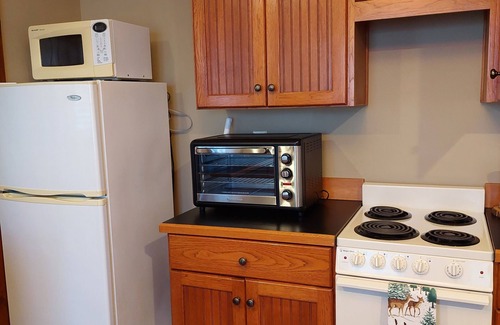 Blowing Rock Cabin | Cozy ski retreat, close to Appalachian ski mountain in blowing rock and boone