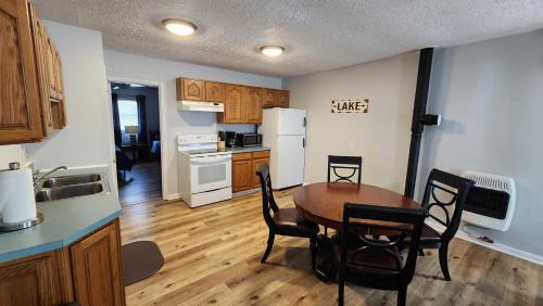 Westview Apartment | Cozy Space Near Rough River Lake Adventures Await