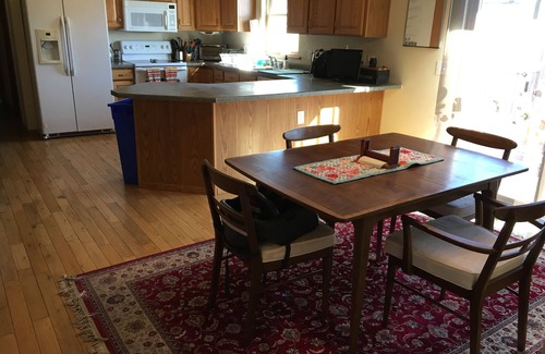 Viroqua House | Cozy, spacious and child-friendly. Short walk to town