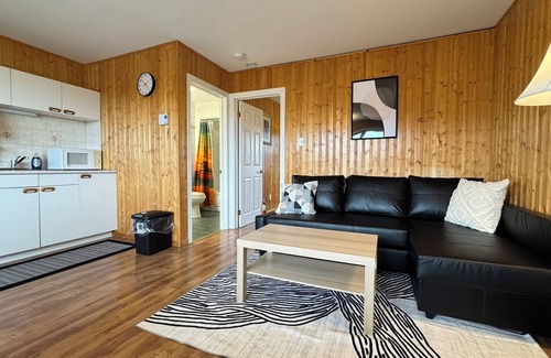 Cape Breton Island Ski Chalet | Cozy spacious chalet, On Cabot trail, 8min to Baddeck | Unit 4 @ The Great Cabot