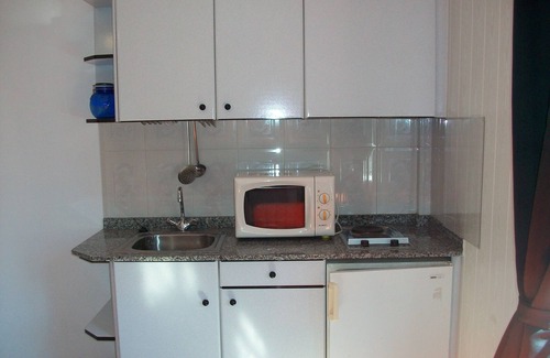 Salcidos Apartment | COZY STUDIO APARTMENT IDEAL FOR COUPLES