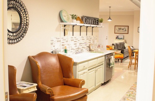 Glasgow Apartment | Cozy studio in downtown Glasgow MO, walking distance to boutiques, eating, wine