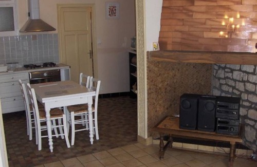 Rives de Meurthe Cottage | Cozy studio in Nancy, near center, wifi included